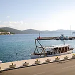 Διαμέρισμα Milka With Sea View Tisno