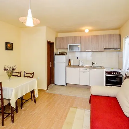 Apartment Milka *