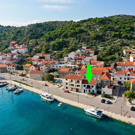 Milka With Sea View Apartamento *