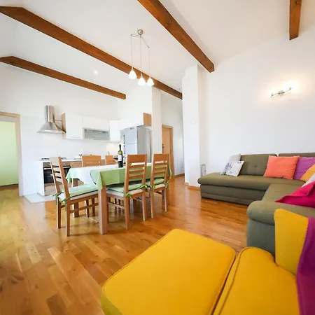 Apartment Milka *