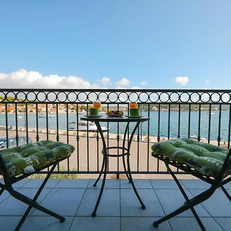 Milka With Sea View * Tisno
