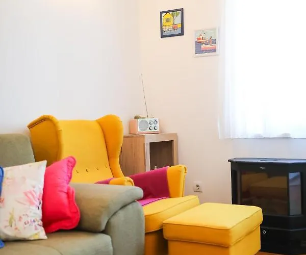 Milka With Sea View Тисно